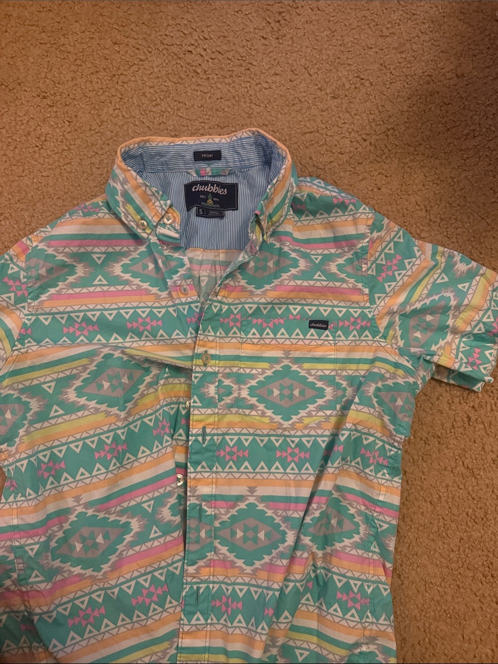 chubbies Mint and Pink Aztec Short Sleeve Button-Down Shirt